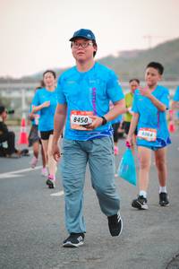 BIB: 8450, 9364
                            <button type="button" onclick="openModal(3367908)" class="btn btn-primary btn-sm float-right btn-popup" data-toggle="modal" data-target=".modal-high-quality">
                        <i class="fas fa-shopping-cart"></i> Add to Cart
                    </button>
                                            <button type="button" onclick="isThisMe(3367908, true)" class="btn btn-success btn-sm float-right btn-popup btn-isme hidden" data-toggle="tooltip" data-placement="bottom" title="นี่คือรูปของคุณใช่ไหม คลิกที่นี่เพื่อเอาเข้าอัลบั้ม">
                        <i class="fas fa-plus"></i> Add to album
                    </button>
                    <button type="button" onclick="isThisMe(3367908, false)" class="btn btn-warning btn-sm float-right btn-popup btn-isnotme hidden">
                        <i class="fas fa-ban"></i> Remove from album
                    </button>